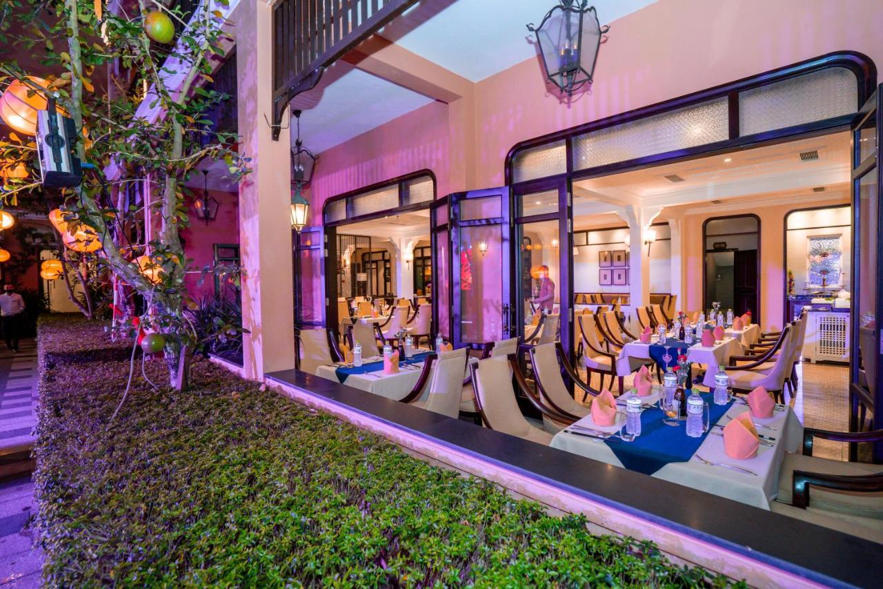 Allegro Hoi An . A Little Luxury Hotel & Spa Bagian luar foto The restaurant at the hotel