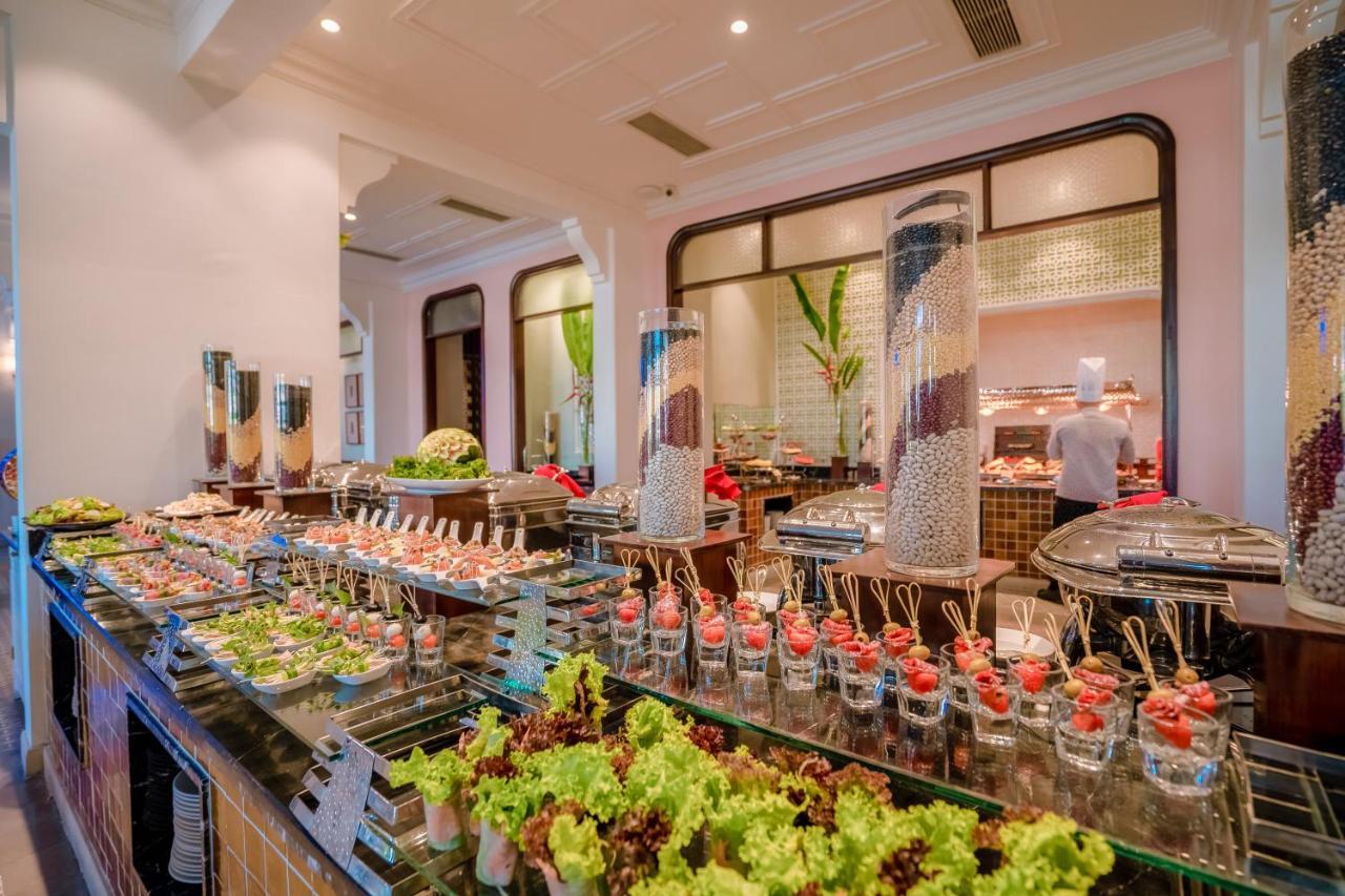 Allegro Hoi An . A Little Luxury Hotel & Spa Bagian luar foto A salad bar